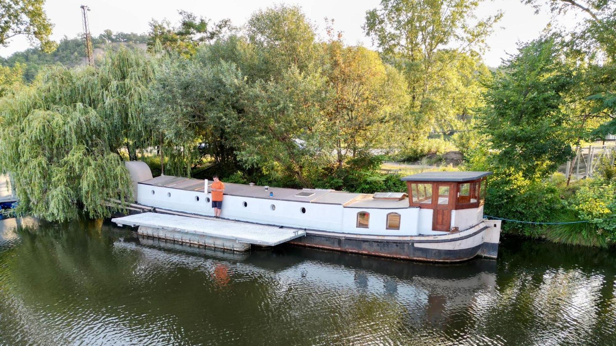 Prague On Boat, Privat Pier, Free Parking Hotel Bagian luar foto